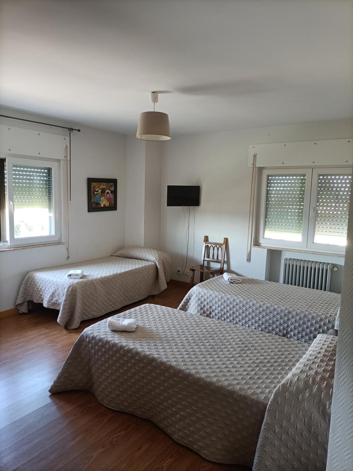 Hostal Alto Paramo Villadangos del Paramo Ngoại thất bức ảnh
